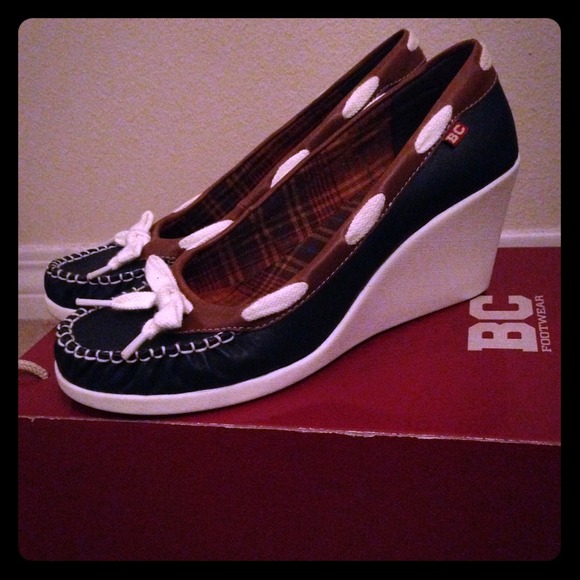 Cute blue/brown/beige wedges