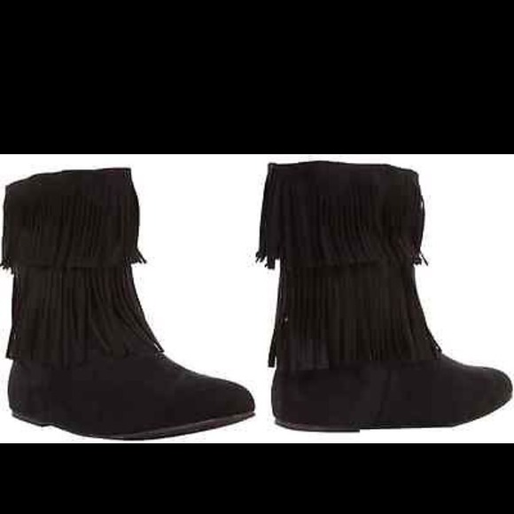👏SOLD👏Torrid fringe boots sz 9w wide width wide