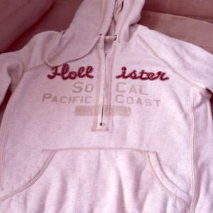 Hollister half zip
