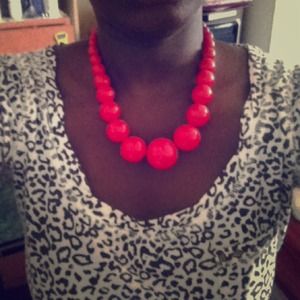 Red pearl necklace