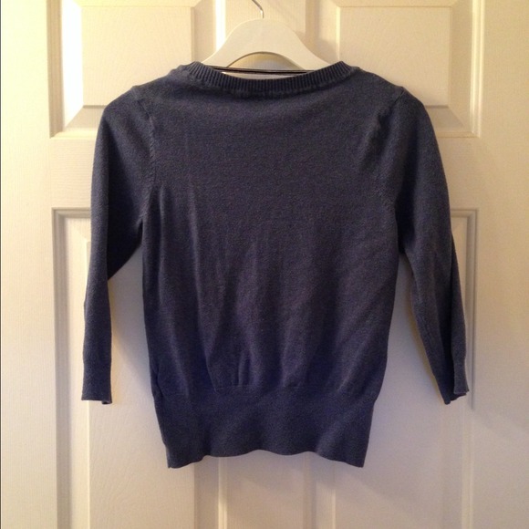 H&M 3/4 sleeve top - Picture 2 of 3