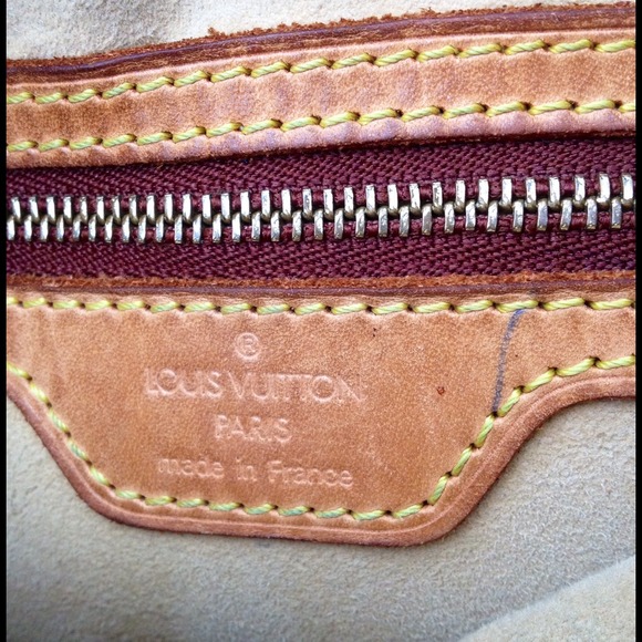 ❗️Gifted❗️💯% Authentic LOUIS VUITTON handbag - Picture 2 of 4
