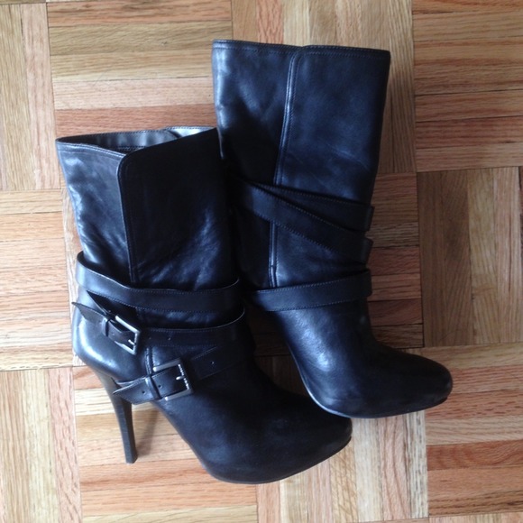 Guess Foldover Fur Stiletto Ankle Boots - Picture 2 of 4