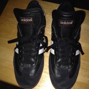 MENS Adidas Samba's & Bralette Bundle