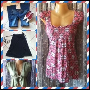 ❌Sold❌jeans, blk skirt, cardi, top