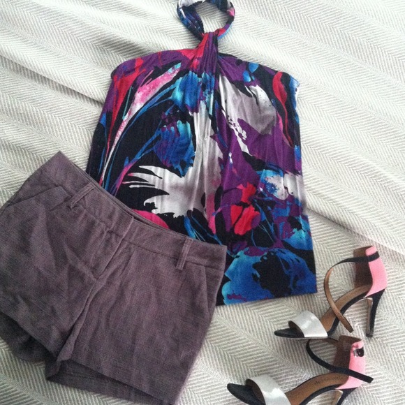 🎀sold🎀 Super cute EXPRESS Halter top
