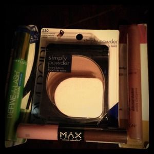 Brand New make-up bundle