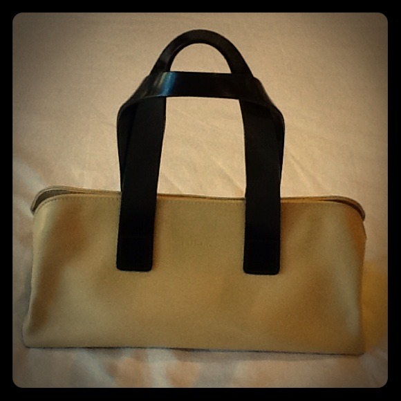 🎁DONATED💞Authentic Furla Leather Purse 👜