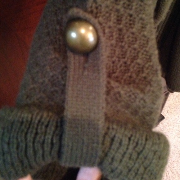 Cozy wrap sweater - Picture 3 of 4