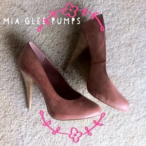 Mia 'Glee' Pumps