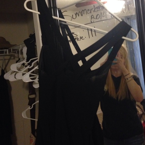 Lbd👗 - Picture 3 of 4