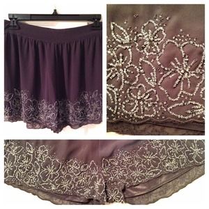 Kimchi Blue Skort with sewn on flower details.