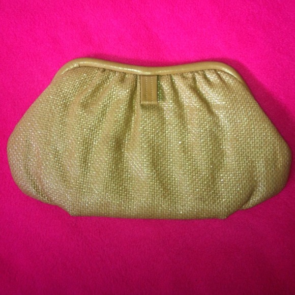 SALE item 1950 Vintage tan / camel clutch - Picture 2 of 4