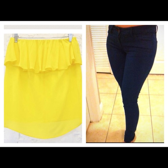 🎉SOLD 🎉 Sneak Peek Jeans & Olivaceous Top