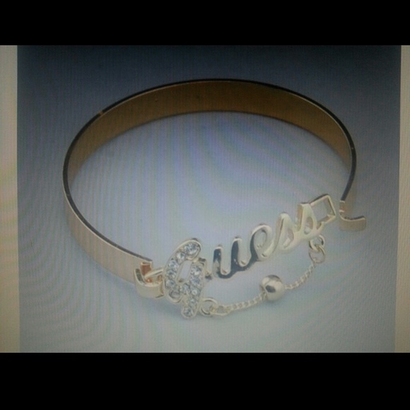 Guess bracelet - Picture 2 of 3