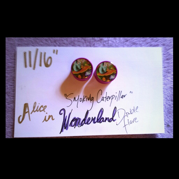 11/16 inch alice in wonderland plugs