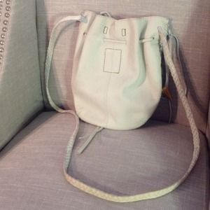 Lucky Brand Bags - ⚡️Lucky Brand Off White Leather Crossbody Lucky Brand Bags - ⚡️Lucky Brand Off White Leather Crossbody