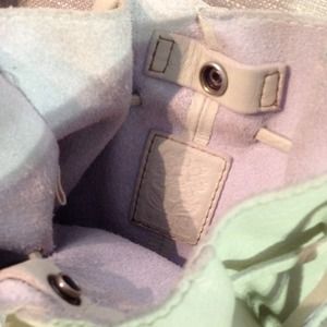Lucky Brand Bags - ⚡️Lucky Brand Off White Leather Crossbody Lucky Brand Bags - ⚡️Lucky Brand Off White Leather Crossbody