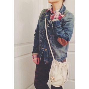 Lucky Brand Bags - ⚡️Lucky Brand Off White Leather Crossbody Lucky Brand Bags - ⚡️Lucky Brand Off White Leather Crossbody