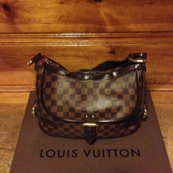 SPRING SALE!!! 100%AUTHENTIC Louis Vuitton Handbag - Picture 3 of 4