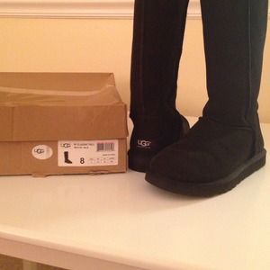 Authentic tall classic black Ugg boots