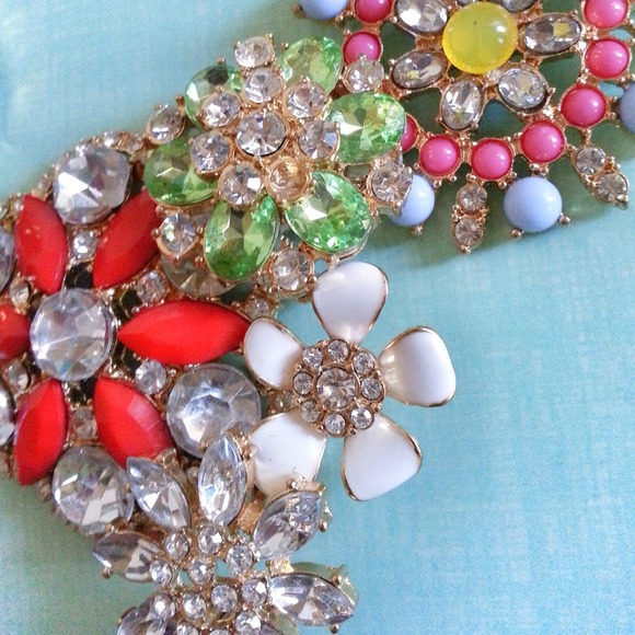 ⛔️SOLD in Bundle⛔️ - Picture 2 of 2