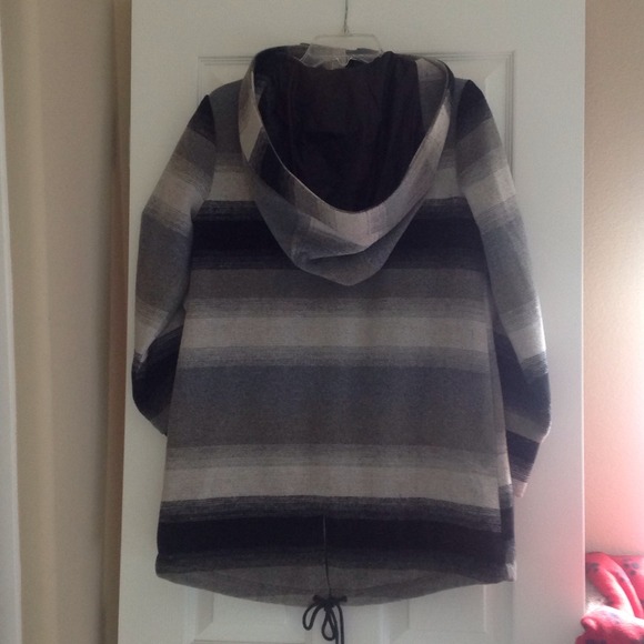 NWT BB Dakota - Picture 2 of 2