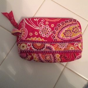 Vera bradley small cosmetic case