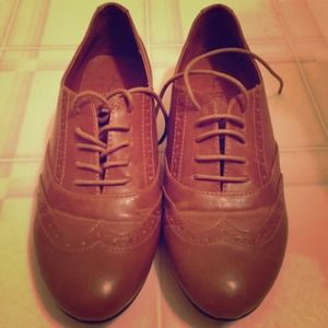 Brown oxford shoes