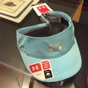 Under Armour Aqua Visor NWT