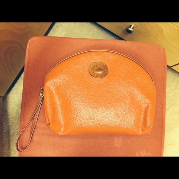 D&B makeup bag small and flat