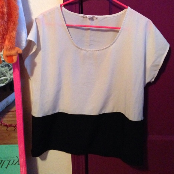 Color block shirt - Picture 2 of 3