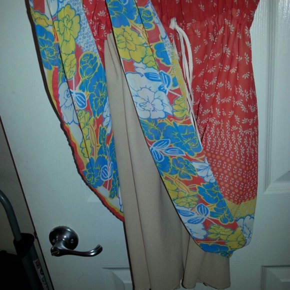 Dress - Picture 3 of 3