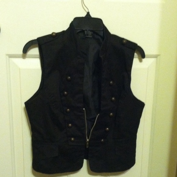 💦Not for sale 💦Black vest  military style size L