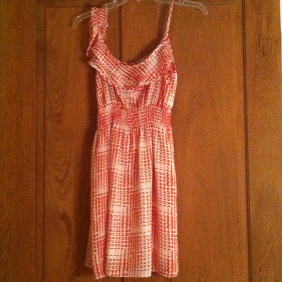 Red & white houndstooth dress - Picture 2 of 3