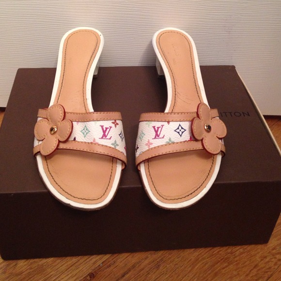 Louis Vuitton multicolor low heels - Picture 2 of 3
