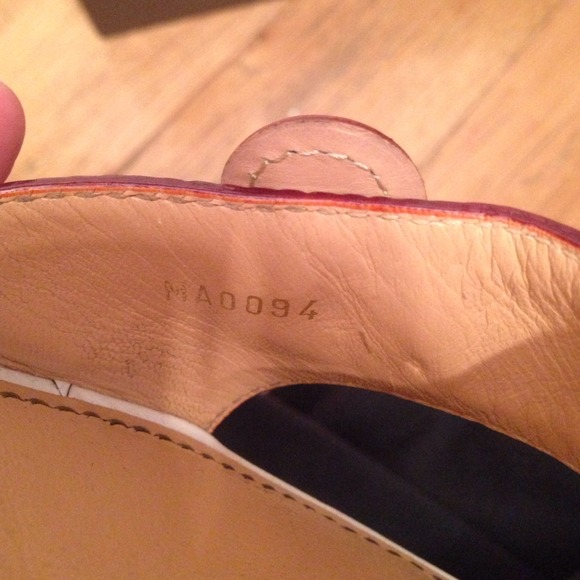 Louis Vuitton multicolor low heels - Picture 3 of 3