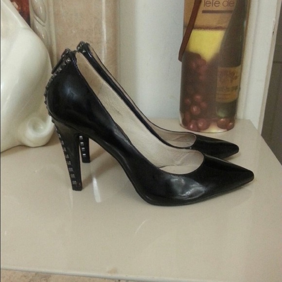 SOLD Authentic MICHAEL Michael Kors heels - Picture 4 of 4
