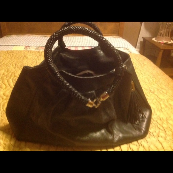 Hand bag