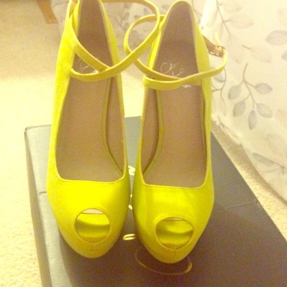 Neon shoes brand new