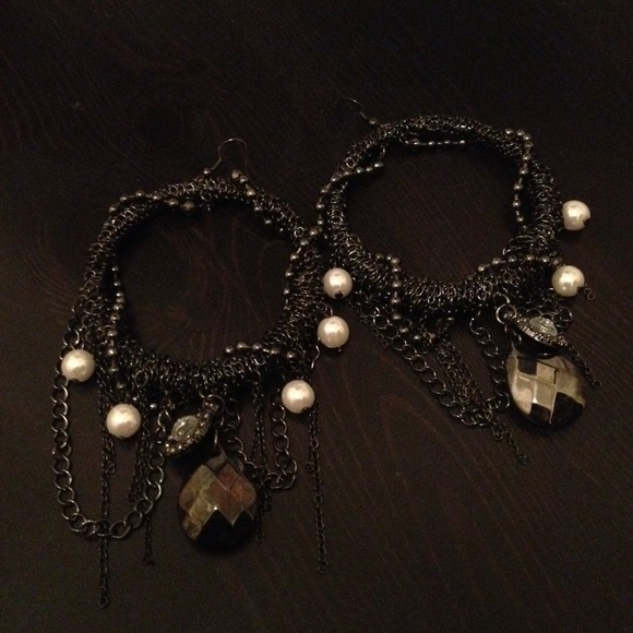 Amazingly bold, beautiful earrings