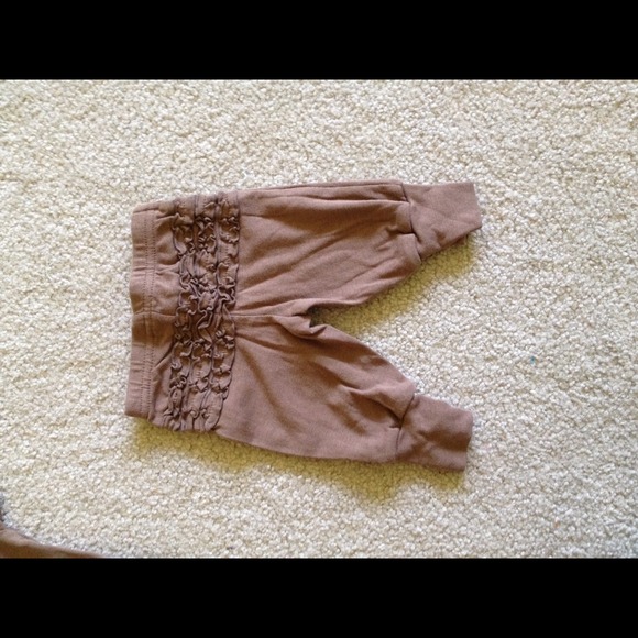 🍼SOLD🍼 - Picture 3 of 4