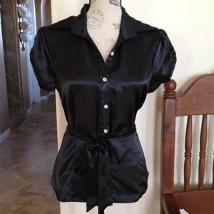 🎀SOLD🎀 bundle for @pattyduenas Shimmery Blouse