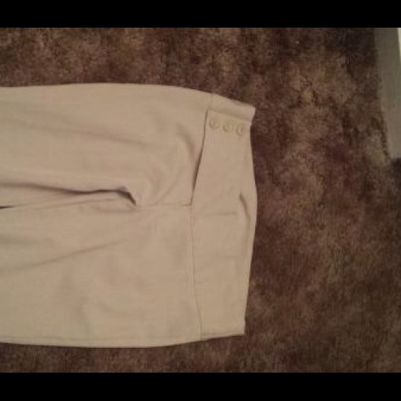 Tan dress pants - Picture 2 of 3