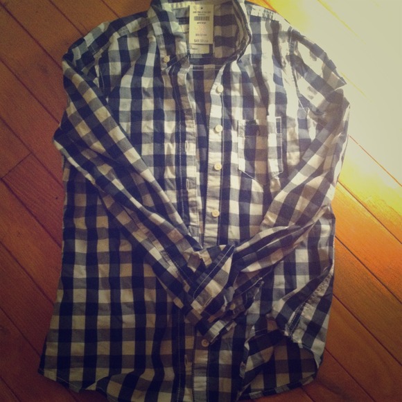 Abercrombie 's shirt