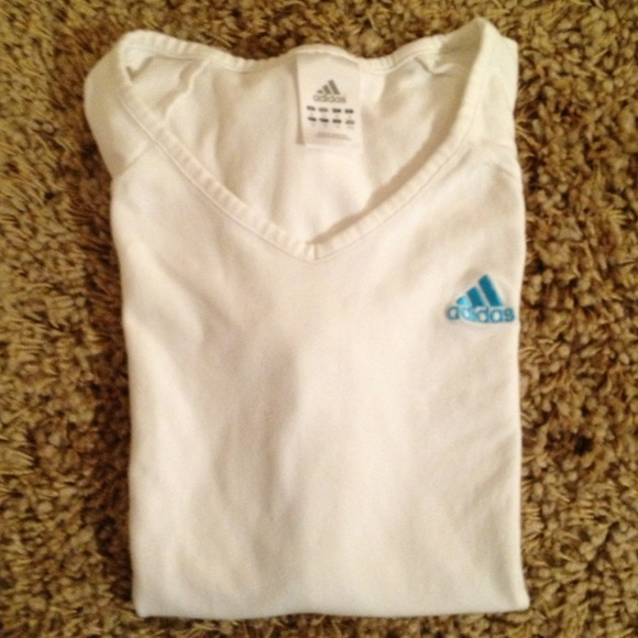🎀SOLD🎀 Adidas shirt