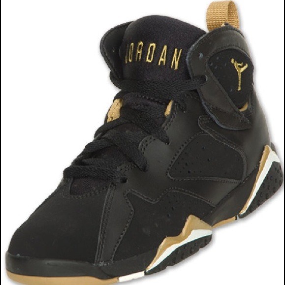 {ON HOLD)LIMITED EDITION✨Jordan retro 7's