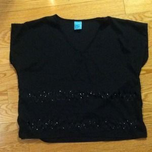 Cute black top with diamond cut outs