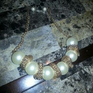 Huge Statement Necklace w/ matching pearl earrings