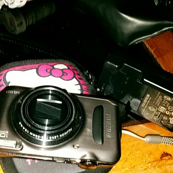 Fiji film camera free with purchase